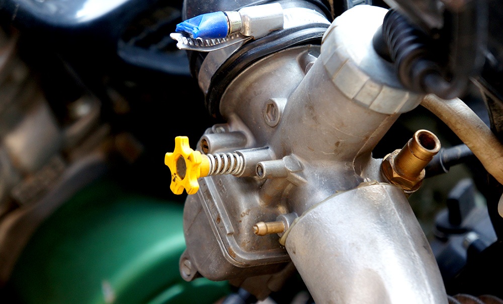 Bình xăng Bông Mai, một loại bình xăng hầu hết các quái xế đều gắn cho chiến mã của mình