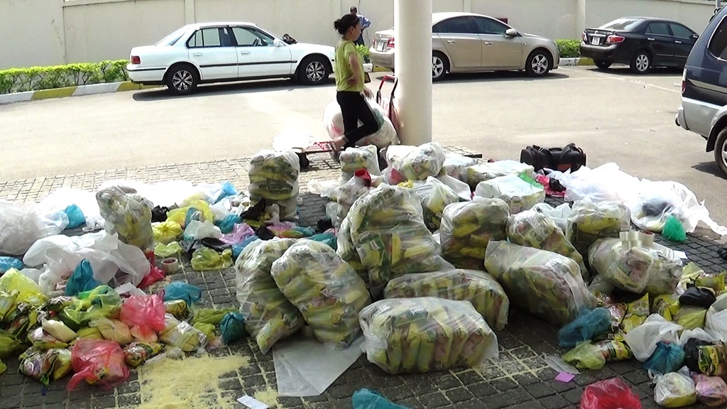“Điểm mặt” hàng giả mùa Tết - 1 “Điểm mặt” hàng giả mùa Tết