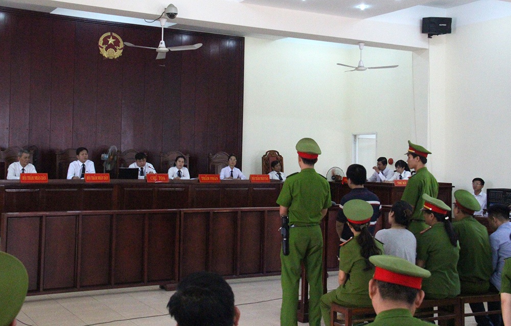 Tuyên án vụ tàng trữ, mua bán 600 bánh heroin - 2 Lê Văn Hạnh và Lê Văn Kiểm bị tuyên mức án tử hình