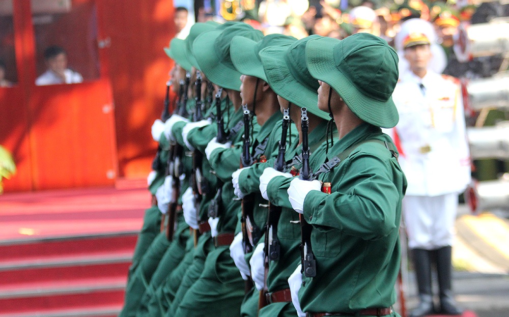 Toàn cảnh lễ diễu binh, diễu hành mừng ngày thống nhất - 8 Khối chiến sĩ giải phóng quân