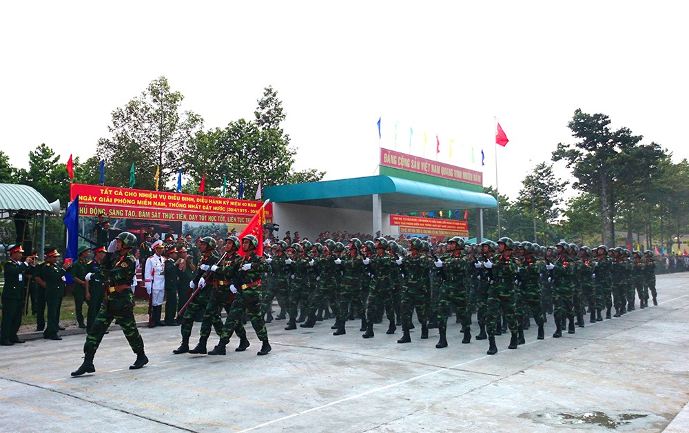 Bộ Quốc phòng trực tiếp giám sát buổi hợp duyệt diễu binh thứ 2 - 13 Trung Kiên