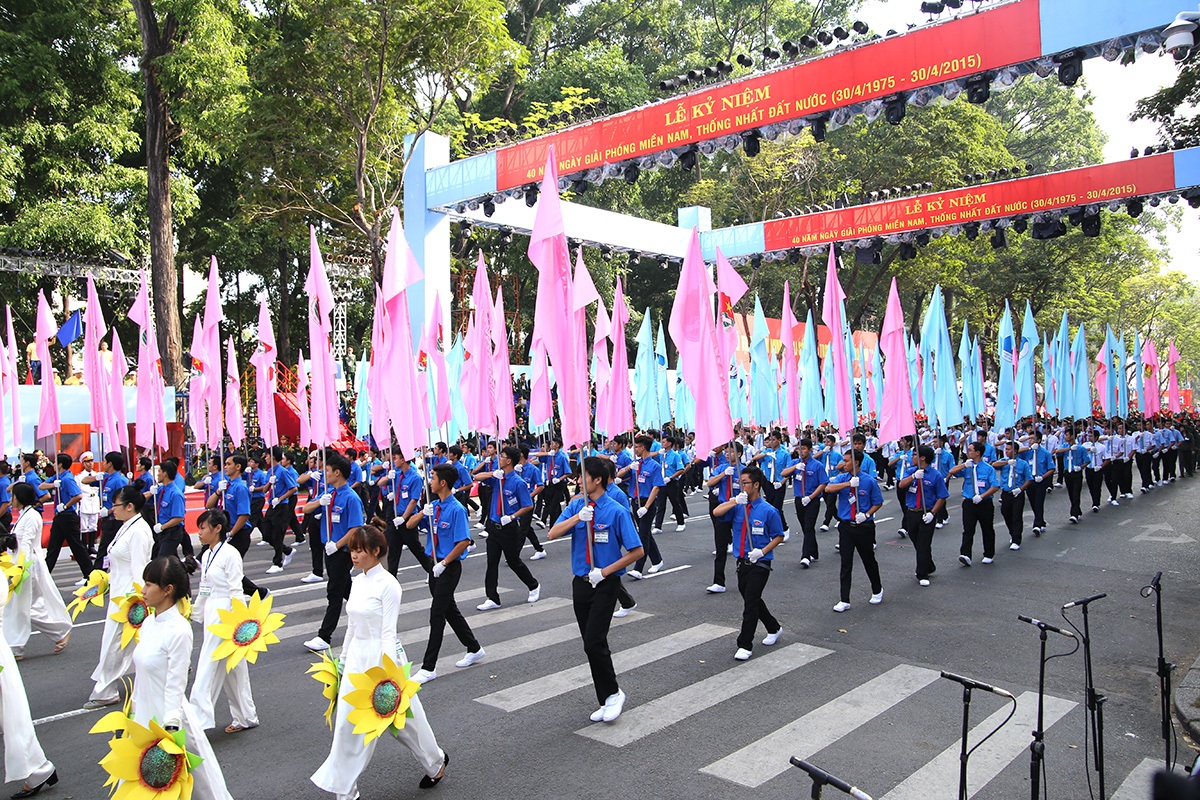 Khối diễu hành của thiếu niên, thanh niên Việt Nam