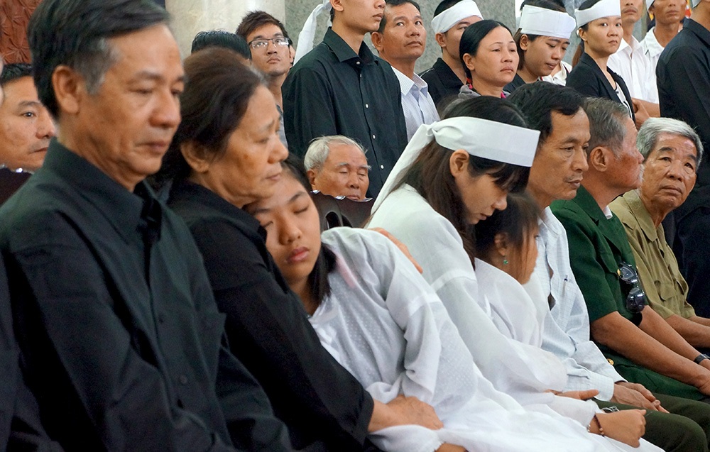 Tiễn biệt hai phi công Su – 22 hy sinh trên biển - 14 Nỗi đau của gia đình Thượng tá Lê Văn Nghĩa