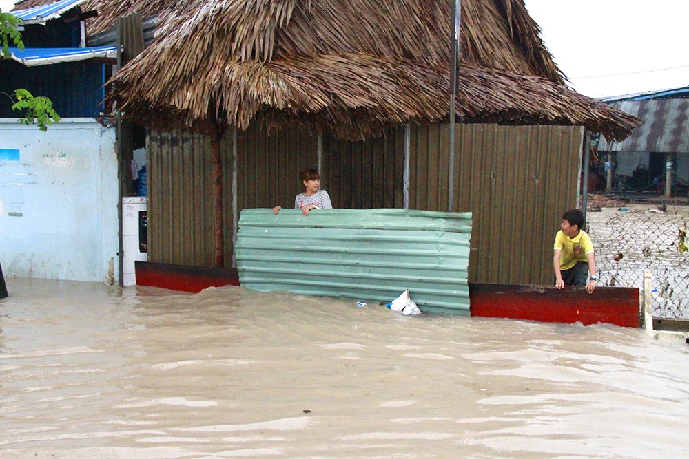 Nước ngập khắp nơi