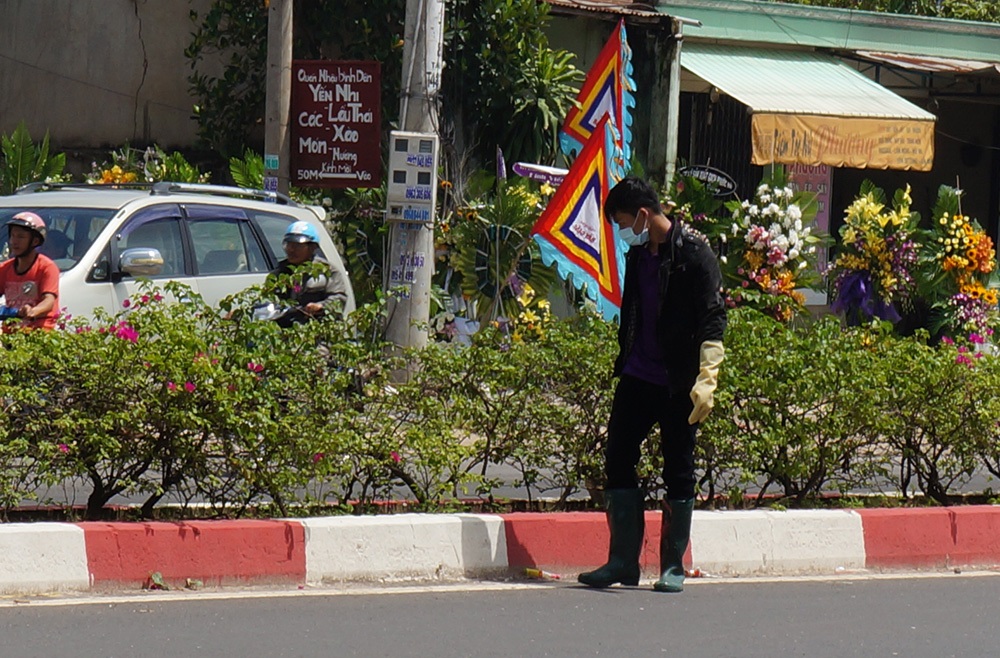 Mọi ngóc ngách được rà soát cẩn thận