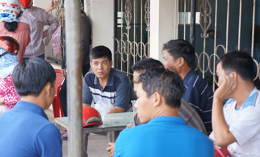 Ai cũng bàng hoàng trước hành vi man rợ của kẻ sát nhân.