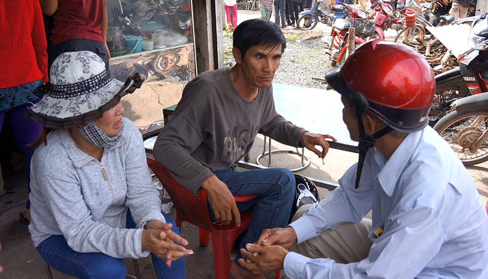 Ai cũng bàng hoàng trước hành vi man rợ của kẻ sát nhân.