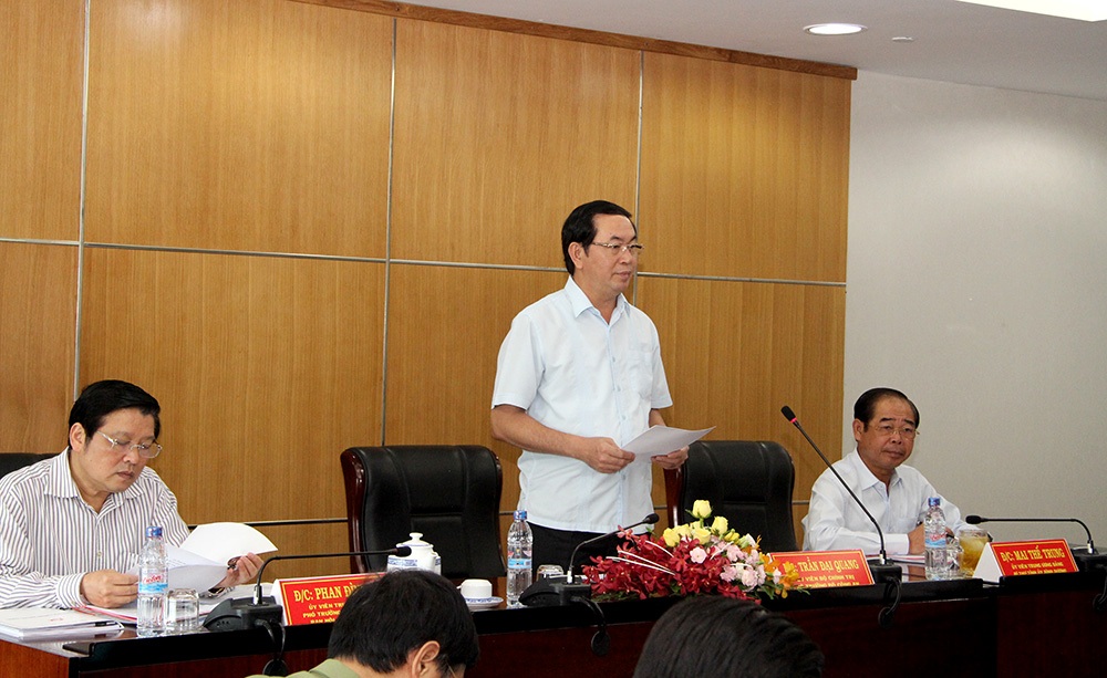 Bộ trưởng Bộ Công an chỉ đạo điều tra tại hiện trường vụ thảm sát - 1 Bộ trưởng Bộ Công an trực tiếp xuống hiện trường vụ thảm sát