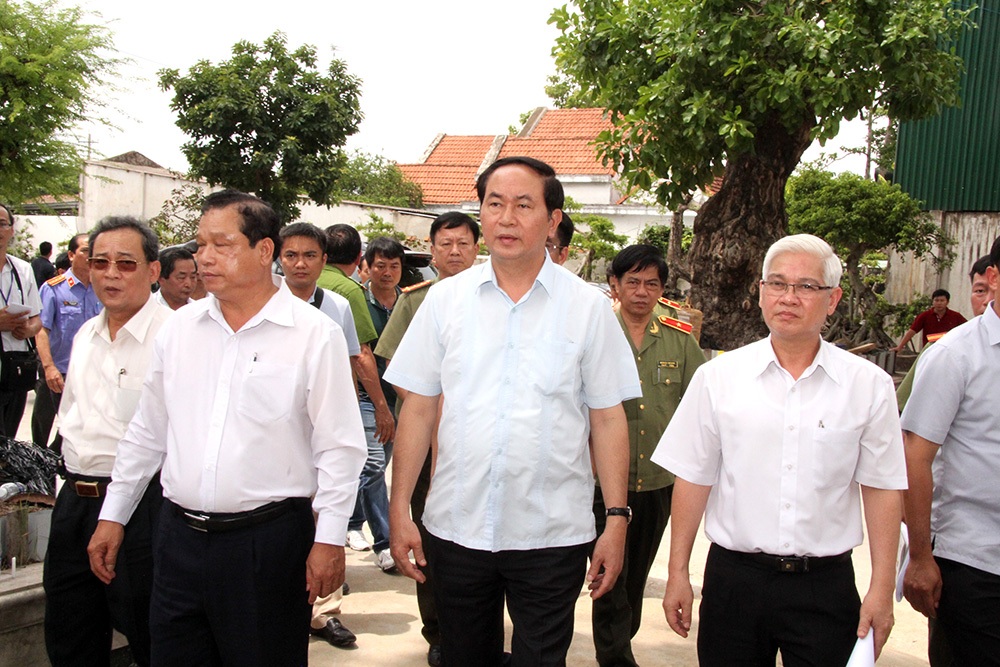 Bộ trưởng Bộ Công an chỉ đạo điều tra tại hiện trường vụ thảm sát - 2 Bộ trưởng Bộ Công an trực tiếp xuống hiện trường vụ thảm sát