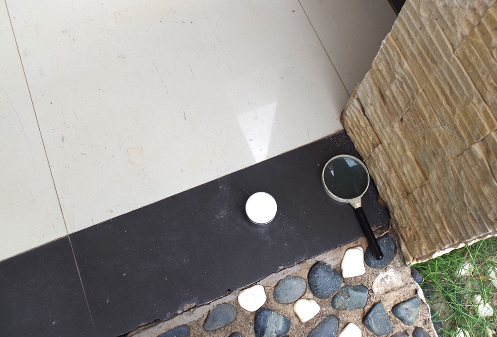 Những tình tiết đáng chú ý trong vụ thảm sát 6 người - 2 Dụng cụ truy tìm dấu vân tay tại hiện trường