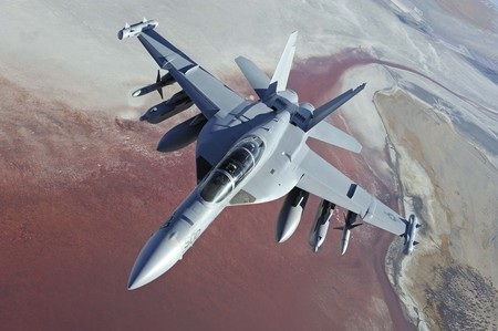 EA-18 Growler - “điển hình” công nghệ chiến tranh điện tử của Mỹ - 2 EA-18 Growler - “điển hình” công nghệ chiến tranh điện tử của Mỹ - 2