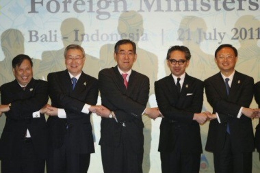 ASEAN-Trung Quốc thông qua Quy tắc Hướng dẫn thực thi DOC - 1