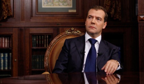 Tổng thống Medvedev lý giải quyết định không tái tranh cử - 1