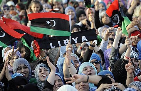 Tuyên bố áp dụng luật Hồi giáo của chính phủ mới Libya gây lo ngại - 1