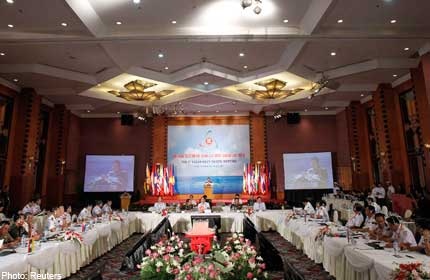ASEAN lập Quỹ hội nhập xây dựng hạ tầng, khai thác tài nguyên - 1 ASEAN lập Quỹ hội nhập xây dựng hạ tầng, khai thác tài nguyên - 1