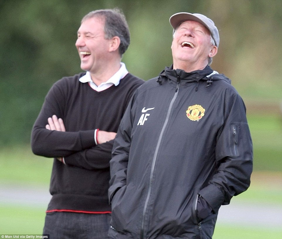 Fergie đã chiêu mộ thành công Robin Van Persie từ Arsenal vào năm 2012