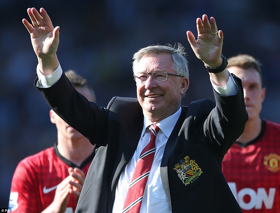 Những giây phút cuối cùng của vị HLV vĩ đại của MU tại sân Old Trafford