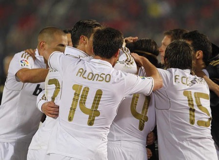 Real Madrid có 70% cơ hội vô địch La Liga - 2