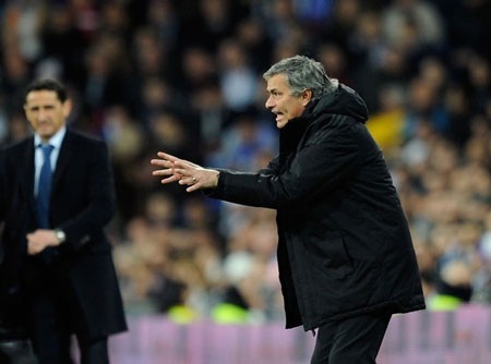 Mourinho sẽ đào tẩu sang Manchester City? - 1 Mourinho sẽ đào tẩu sang Manchester City? - 1