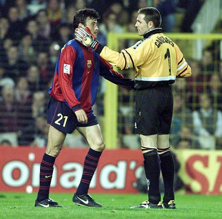 Valencia, cơn ác mộng của Barcelona - 3 Valencia, cơn ác mộng của Barcelona - 3