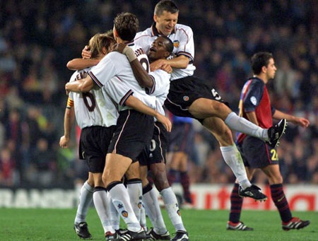 Valencia, cơn ác mộng của Barcelona - 8 Valencia, cơn ác mộng của Barcelona - 8