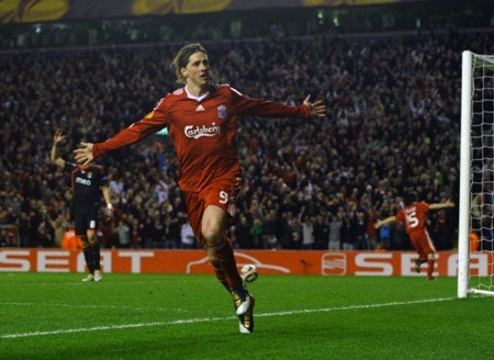 Fernando Torres: Vị thế nào ở La Furia Roja? - 2