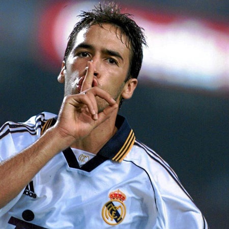 Những bàn thắng để đời của “chúa nhẫn” Raul Gonzalez - 5