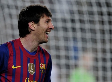 Lionel Messi: "Ngài kỷ lục" - 2 Lionel Messi: Ngài kỷ lục
