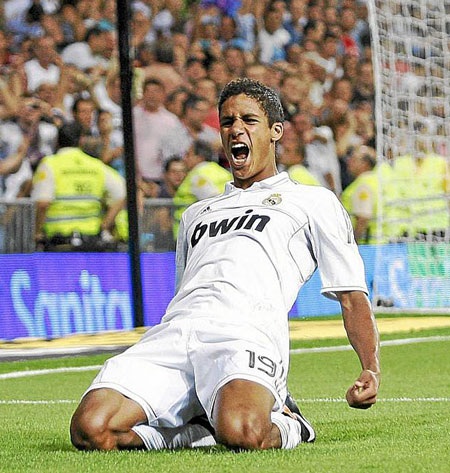 Những người làm nên kỷ lục vĩ đại của Real Madrid - 11 Những người làm nên kỷ lục vĩ đại của Real Madrid