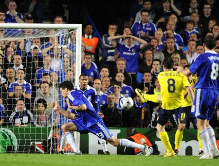 Iniesta - Khắc tinh đáng sợ của Chelsea - 2 Iniesta - Khắc tinh đáng sợ của Chelsea