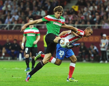 Man City “rải tiền” để chào mời sát thủ Fernando Llorente