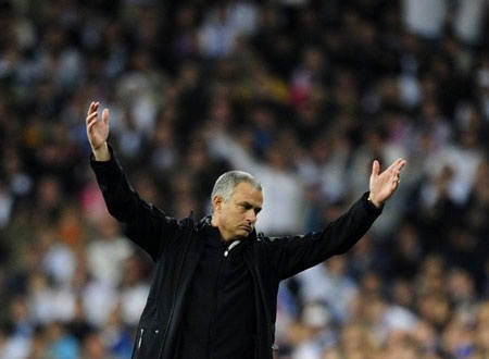 Real Moudrid: Sự vĩ đại trên…giấy tờ?