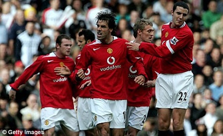 Nistelrooy giã từ sự nghiệp bóng đá: Tạm biệt Van Gol