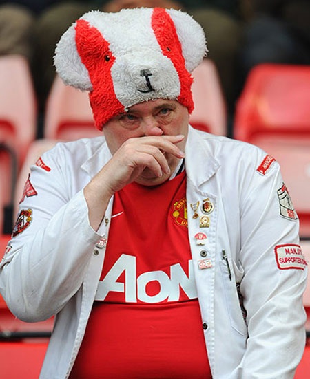 Nhìn lại những phút nghẹt thở của Ngày phán quyết Premier League