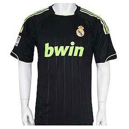 Trang phục thi đấu mùa giải 2012/13 của Real Madrid xuất hiện - 3 Trang phục thi đấu mùa giải 2012/13 của Real Madrid xuất hiện