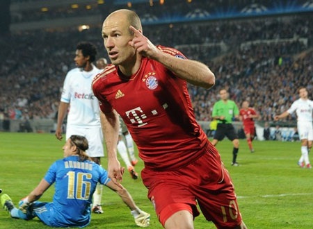 Robben dập tắt toan tính “dựng xe bus” của Chelsea - 1 Robben dập tắt toan tính “dựng xe bus” của Chelsea