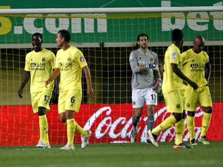 Bi kịch đến với Villarreal, Malaga giành vé dự Champions League - 1 Bi kịch đến với Villarreal, Malaga giành vé dự Champions League