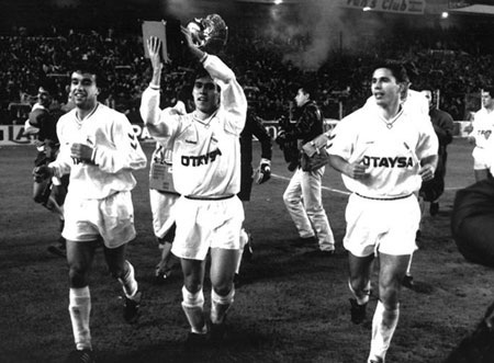 Nhìn lại những trận đấu El Clasico ở Siêu cúp TBN - 1 Lịch sử đang đứng về phía Real Madrid trong các trận tranh siêu cúp Tây Ban Nha