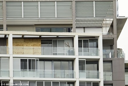 Nicole Kidman ‘cơi nới’ căn hộ xa xỉ ở Sydney - 7 Phía bên ngoài căn hộ hiện tại của Nicole tại Sydney