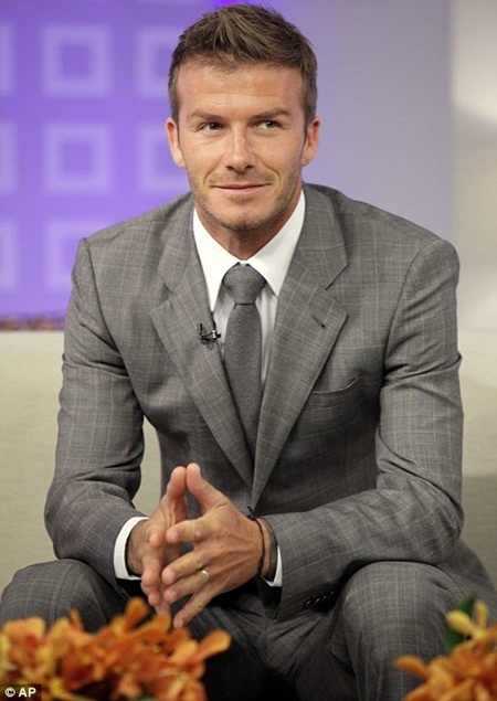 David Beckham phong độ "ngất trời" trong lễ trao giải BAFTA - Kênh Làm Đẹp