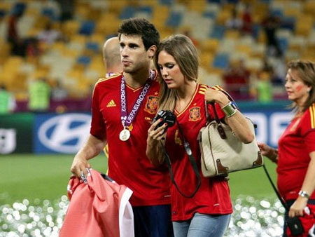 Ngắm nhìn nàng dâu mới của FC Hollywood - 9 Hải Hà