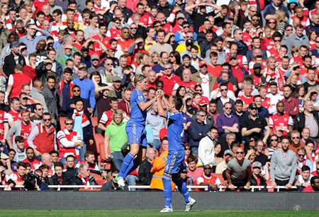 Nhìn lại trận derby thành London giữa Arsenal và Chelsea - 4 Nhìn lại trận derby thành London giữa Arsenal và Chelsea