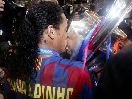Những huyền thoại vĩ đại nhất 20 năm lịch sử Champions League (P2) - 7 Ronaldinho: