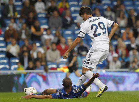 Real Madrid hủy diệt Millonarios 8-0 tại Bernabeu Cup - 5 Pha làm bàn của tài năng trẻ sáng giá Morata, người cũng để lại nhiều ấn tượng với một cú đúp.