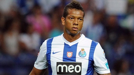 Làm giàu từ bán cầu thủ: Arsenal còn phải học Porto - 2 Guarín