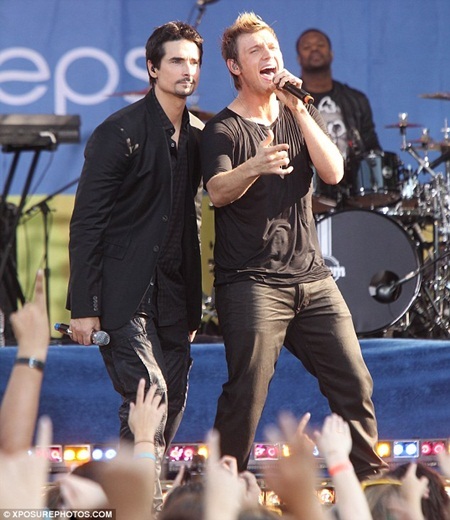 Richardson (trái) đã quay trở lại sau khi rút khỏi nhóm từ năm 2006