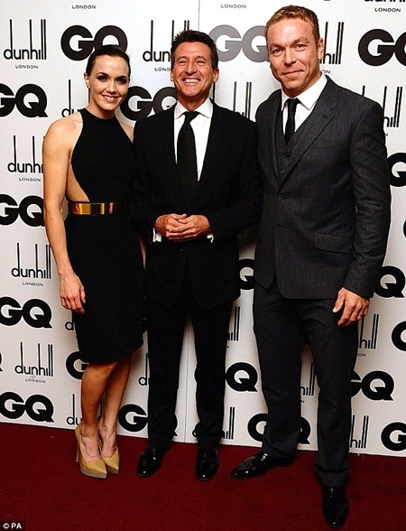 ĐT Olympic Anh thắng lớn tại lễ trao giải Men Of The Year - 6 Victoria Pendleton và Sir Chris Hoy trò chuyện cùng chủ tịch Ủy ban Olympic London Lord Coe