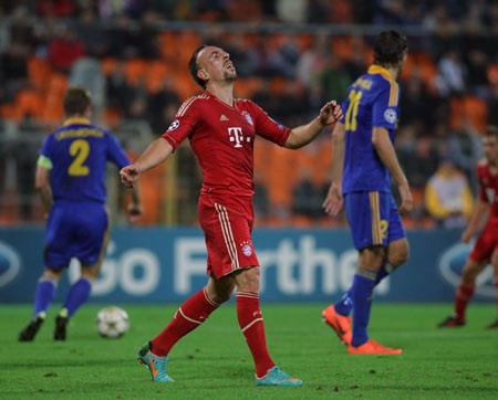 Bayern Munich thua sốc trước “tí hon” BATE Borisov - 1 Nỗi thất vọng của Ribery