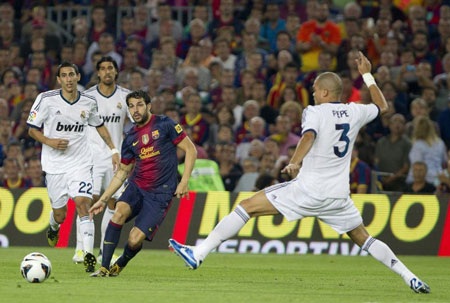 Toàn cảnh “chảo lửa” Nou Camp tiếp đón đại kình địch Real Madrid