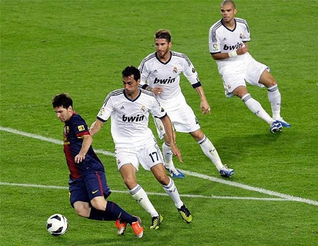 Messi tiếp tục là nỗi ác mộng đối với hàng phòng ngự Real Madrid…